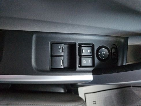 Used 2013 Honda Civic EX-L image 32