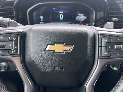 Used 2023 Chevrolet Silverado 1500 High Country image 26