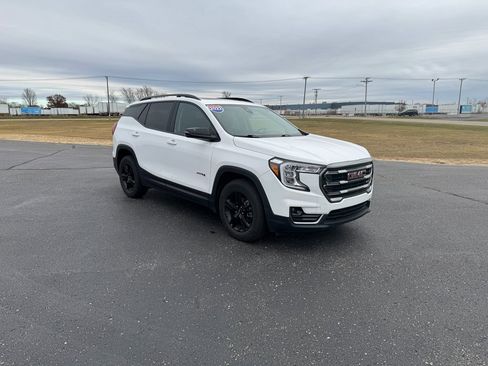 Used 2022 GMC Terrain AT4 w/ LPO, Floor Liner Package image 7