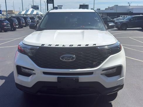 Used 2020 Ford Explorer ST w/ ST Street Pack AWD/4WD image 3