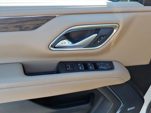 Used 2022 Chevrolet Tahoe Premier w/ Max Trailering Package image 11