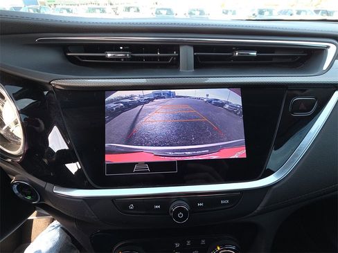 Used 2022 Buick Encore GX Preferred w/ Cold Weather Comfort Package image 22