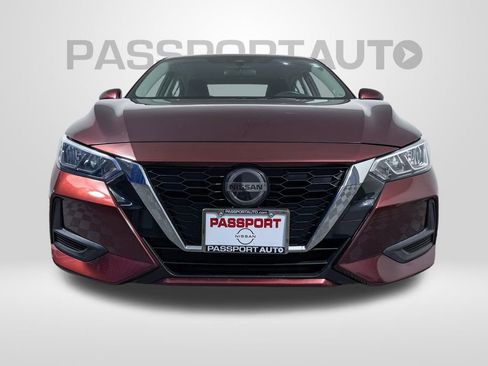 Used 2020 Nissan Sentra SV image 2