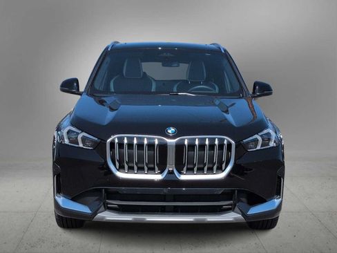 Used 2026 BMW X1 xDrive28i w/ Technology Package AWD/4WD image 3