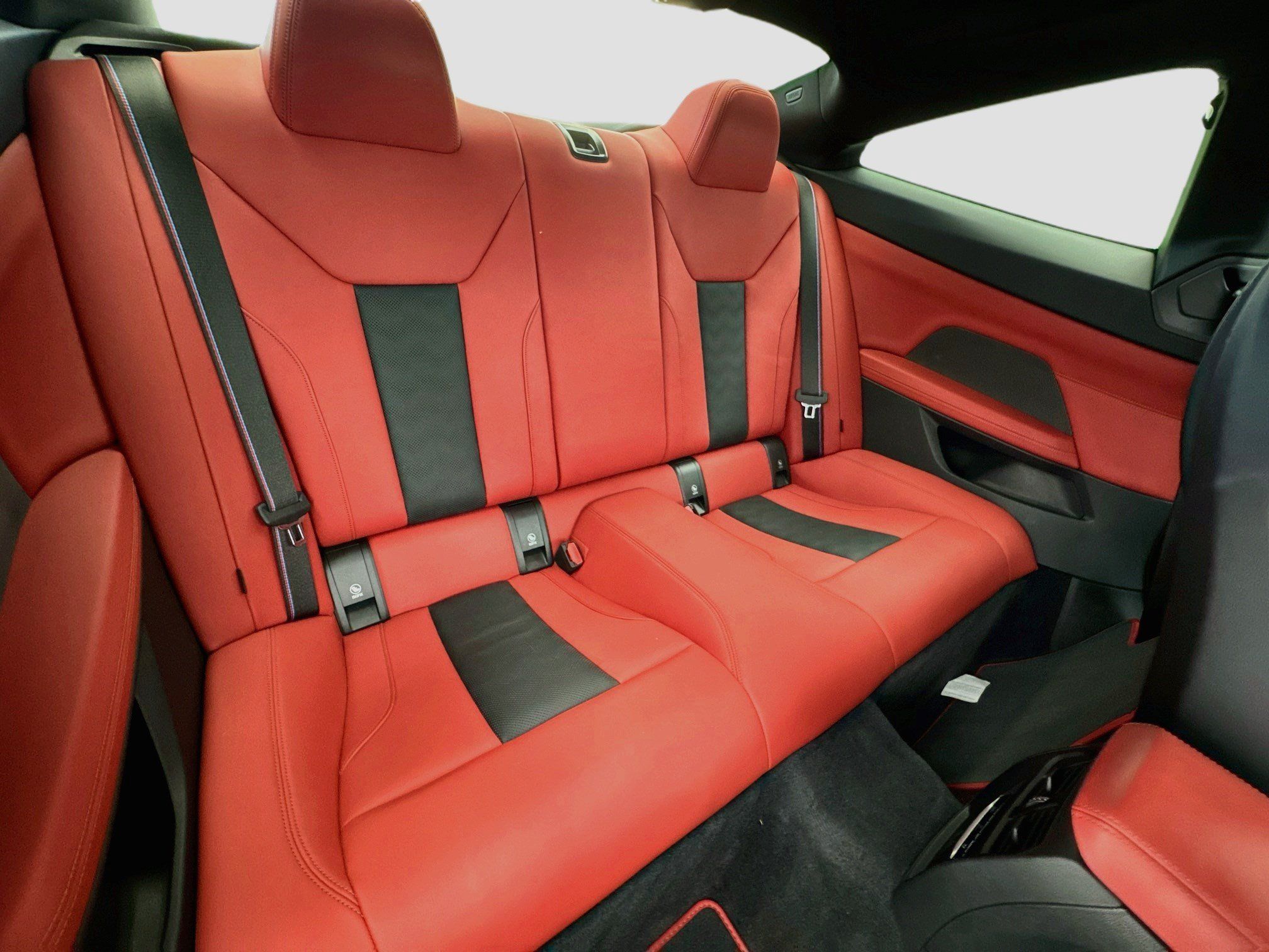 Used 2022 BMW M4 Competition w/ M Carbon Exterior Package RWD image 17