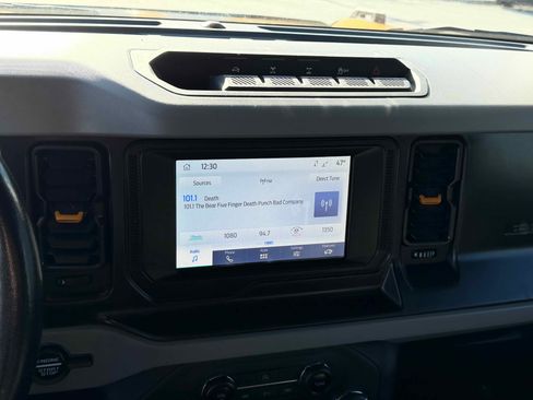 Used 2022 Ford Bronco Badlands w/ Sasquatch Package image 20