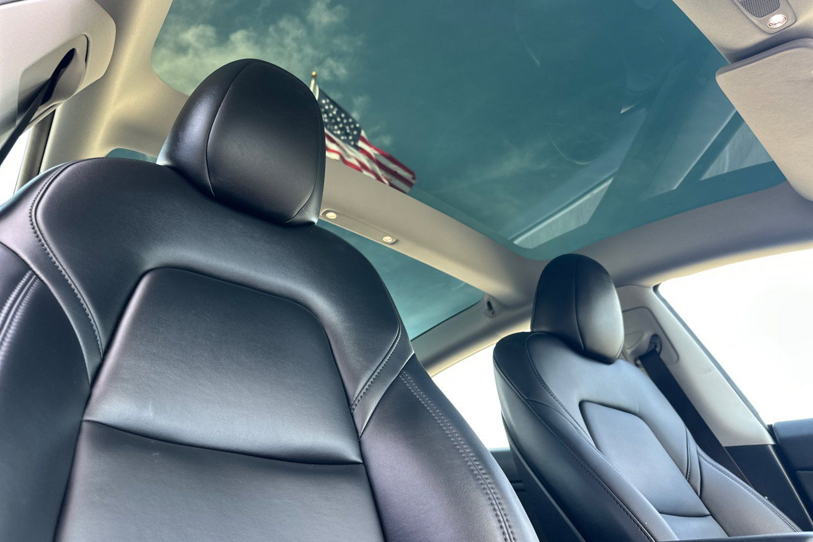 Used 2023 Tesla Model 3 Standard Range RWD image 16