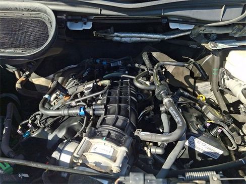 Used 2019 Ford Transit 250 148 Low Roof w/ Exterior Upgrade Package image 29