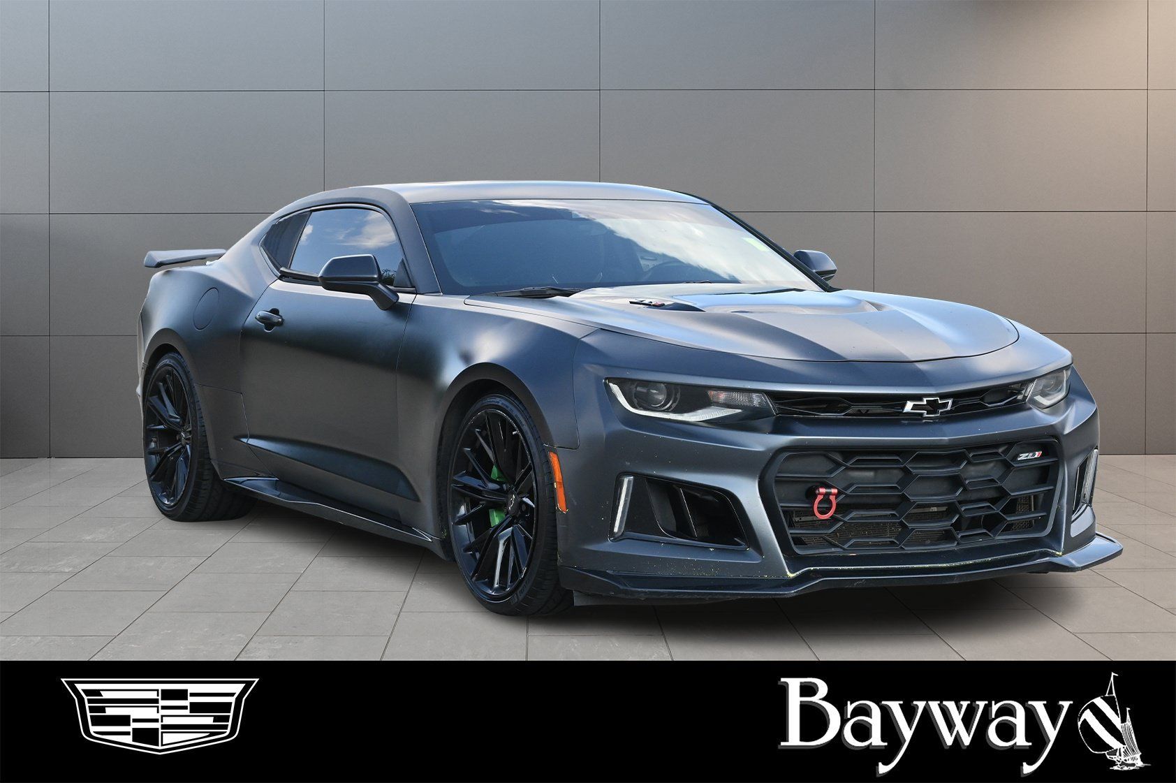Used 2021 Chevrolet Camaro ZL1 RWD image 4
