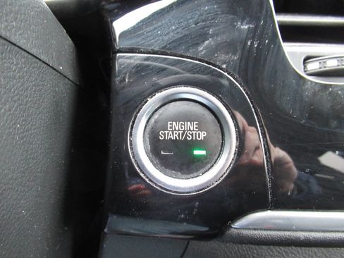 Used 2019 Buick Encore Preferred image 24