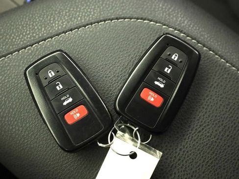 Used 2024 Toyota Camry XSE image 37