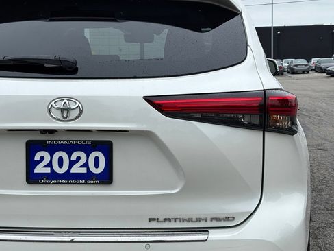 Used 2020 Toyota Highlander Platinum AWD/4WD image 5