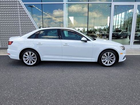 Used 2018 Audi A4 2.0T Premium w/ Convenience Package AWD/4WD image 4
