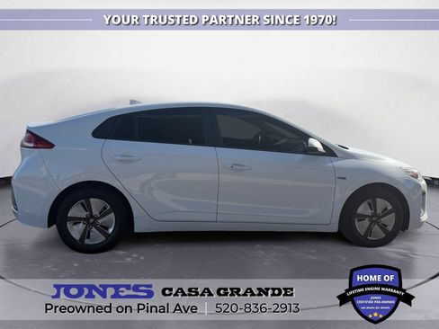 Used 2020 Hyundai Ioniq Blue image 6