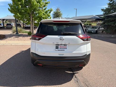 Used 2021 Nissan Rogue S FWD image 8