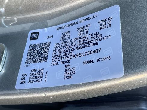 Used 2025 Chevrolet Colorado Trail Boss image 35