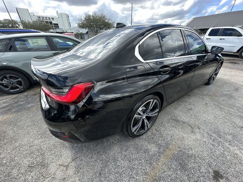 Used 2020 BMW 330i Sedan w/ Driving Assistance Package image 22