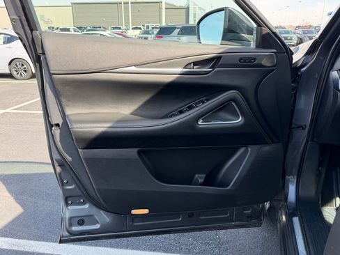 Used 2025 INFINITI QX60 Luxe image 13