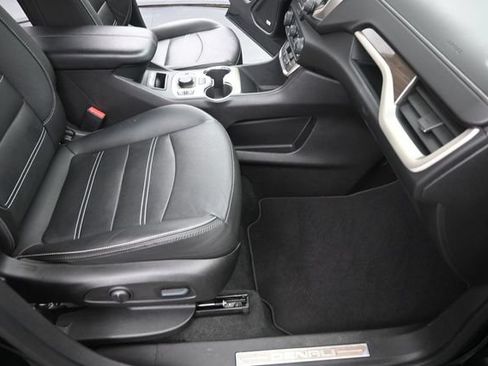 Used 2023 GMC Terrain Denali AWD/4WD image 22