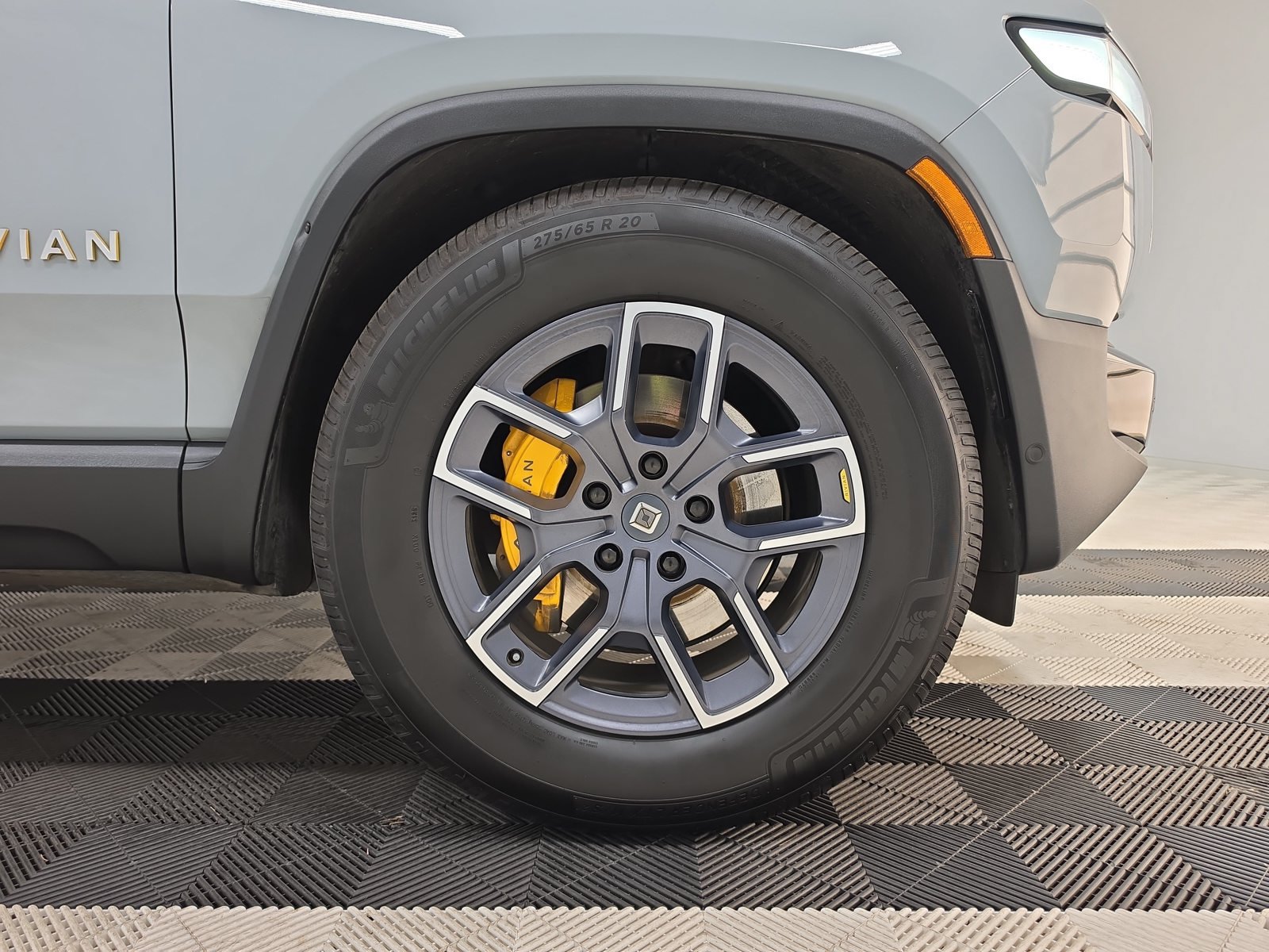 Used 2023 Rivian R1S Adventure Quad AWD/4WD image 11