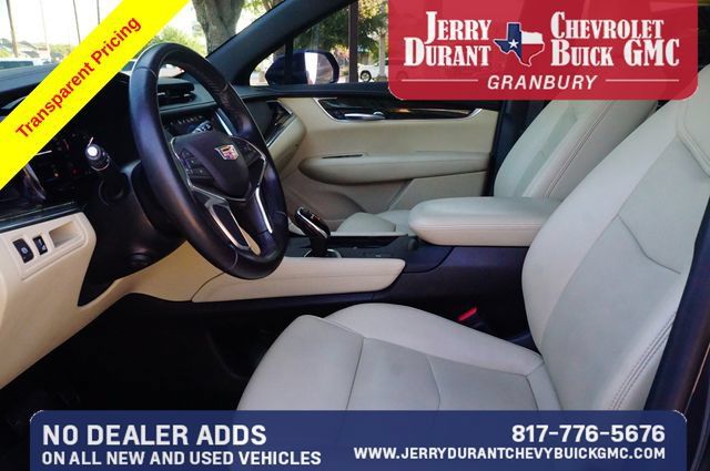 Used 2019 Cadillac XT5 FWD image 19