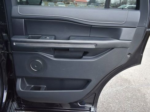 Used 2024 Ford Expedition XLT image 47