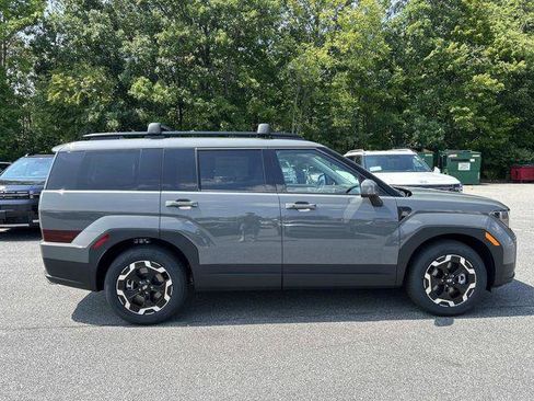 New 2027 Hyundai Santa Fe SEL AWD/4WD image 2