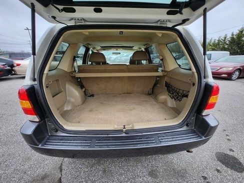 Used 2004 Ford Escape XLT AWD/4WD image 19