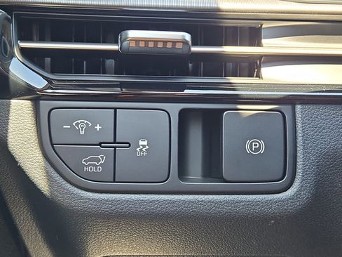 New 2026 Kia Sportage EX image 23