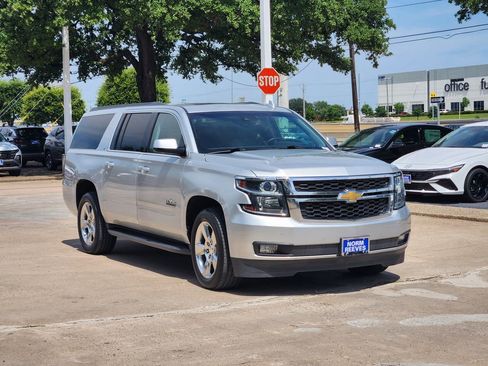 Used 2016 Chevrolet Suburban LT w/ Texas Edition Package RWD image 3