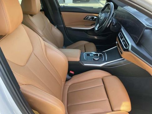 Used 2023 BMW 330i Sedan w/ Convenience Package image 35