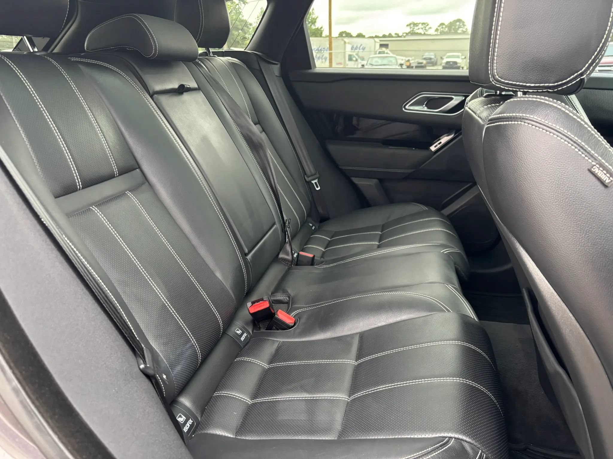 Used 2023 Land Rover Range Rover Velar R-Dynamic S AWD/4WD image 19