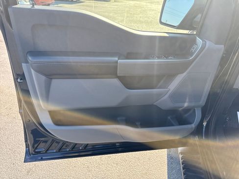 Used 2022 Ford F150 XLT image 12