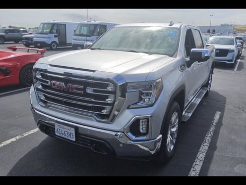 Used 2021 GMC Sierra 1500 SLT w/ SLT Premium Plus Package AWD/4WD image 4