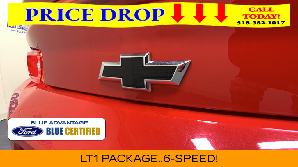 Used 2022 Chevrolet Camaro LT w/ Technology Package RWD image 16