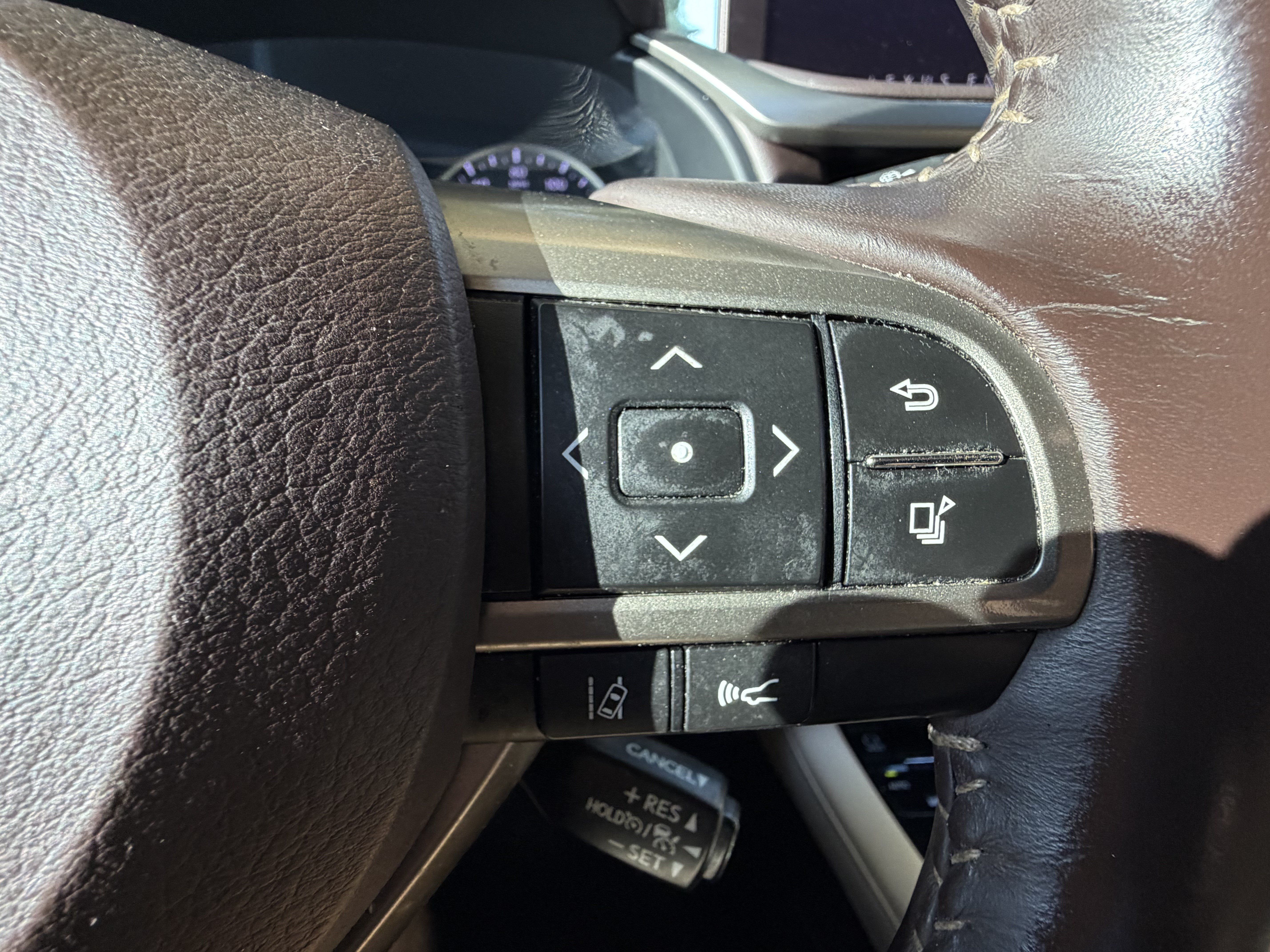 Used 2017 Lexus RX 350 FWD w/ Premium Package image 20