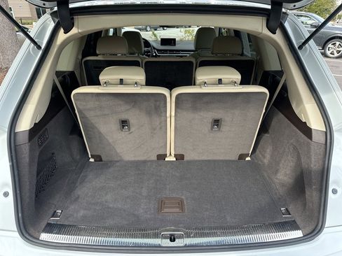 Used 2018 Audi Q7 3.0T Prestige image 33