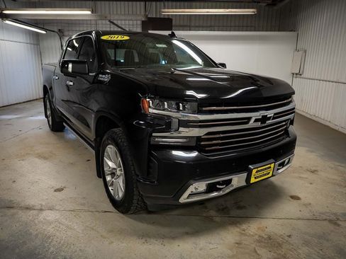 Used 2019 Chevrolet Silverado 1500 High Country image 3
