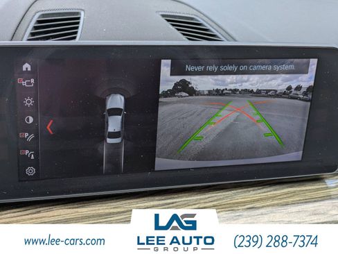 Used 2018 BMW 540i xDrive w/ Premium Package image 24