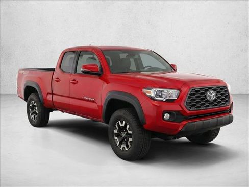 Used 2020 Toyota Tacoma TRD Off-Road AWD/4WD image 3