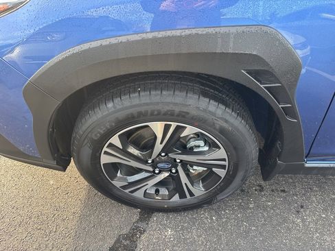 Certified 2025 Subaru Crosstrek 2.0i Premium image 8