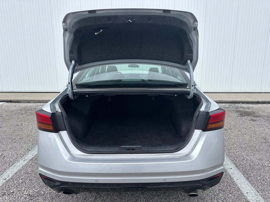 Used 2024 Nissan Altima 2.5 SR FWD image 21