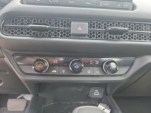 Certified 2023 Honda HR-V LX image 16