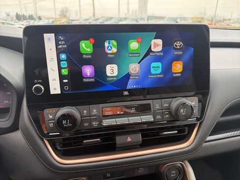 Used 2026 Toyota Grand Highlander AWD Hybrid image 8