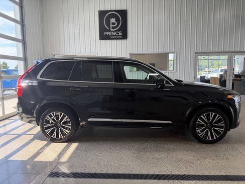 Used 2024 Volvo XC90 T8 Plus AWD/4WD image 5