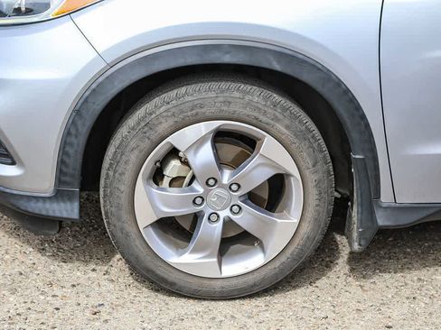 Used 2022 Honda HR-V LX image 8
