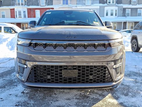 New 2026 Jeep Grand Wagoneer Limited image 2