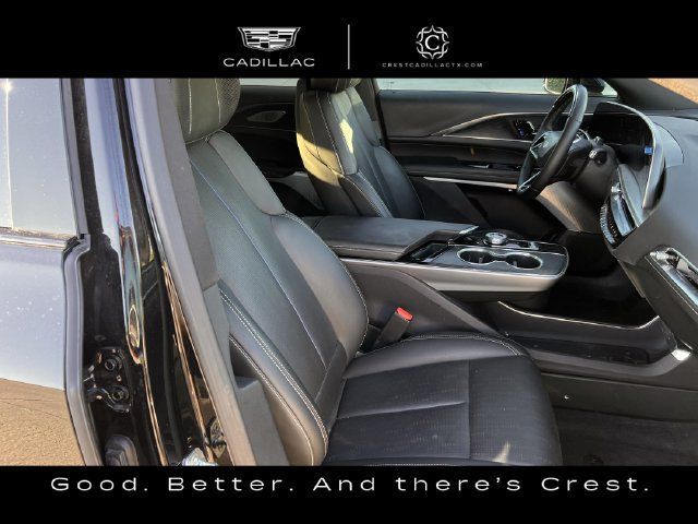 Certified 2025 Cadillac Lyriq Luxury w/ LPO, Floor Liner Package RWD image 25