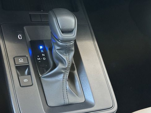 New 2026 Toyota Corolla Cross L image 24