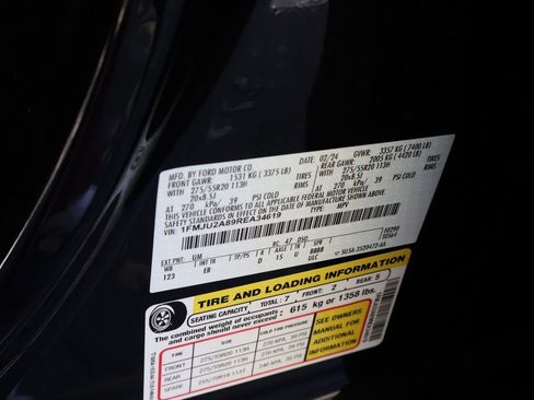 Used 2024 Ford Expedition Limited image 57